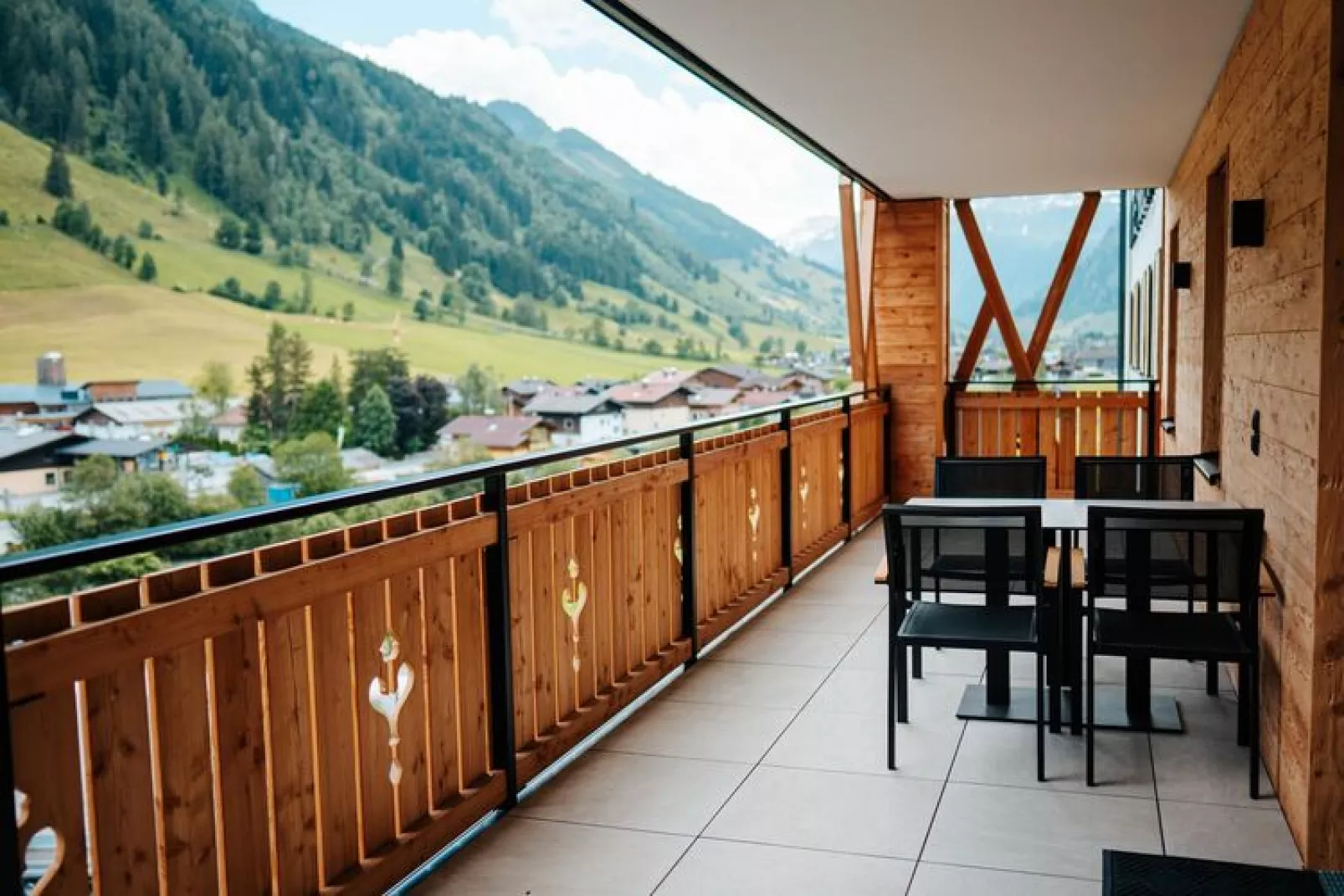 Holiday resort Carpe Solem, Rauris-Silberpfennig-Uitzicht zomer