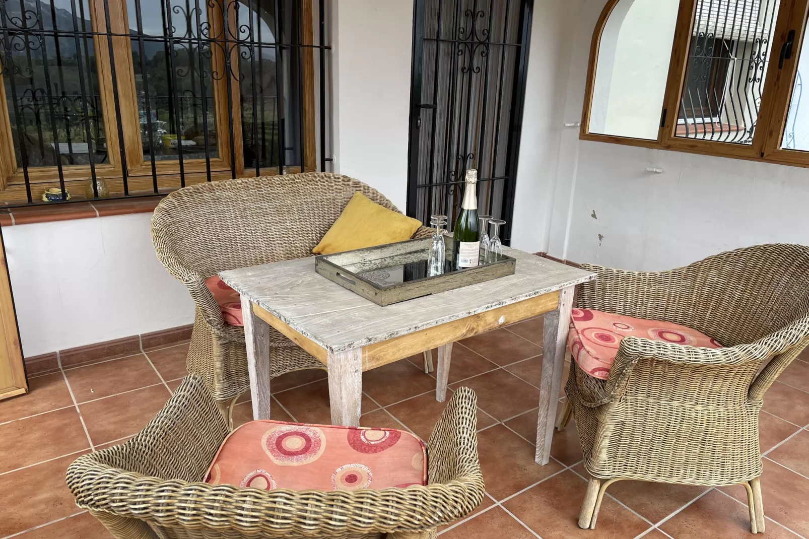 Villa Antonio Alto 4 pax-Terrasbalkon