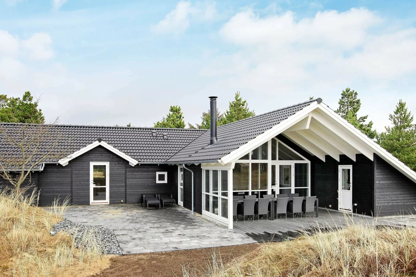 Modern vakantiehuis in Blåvand met bubbelbad