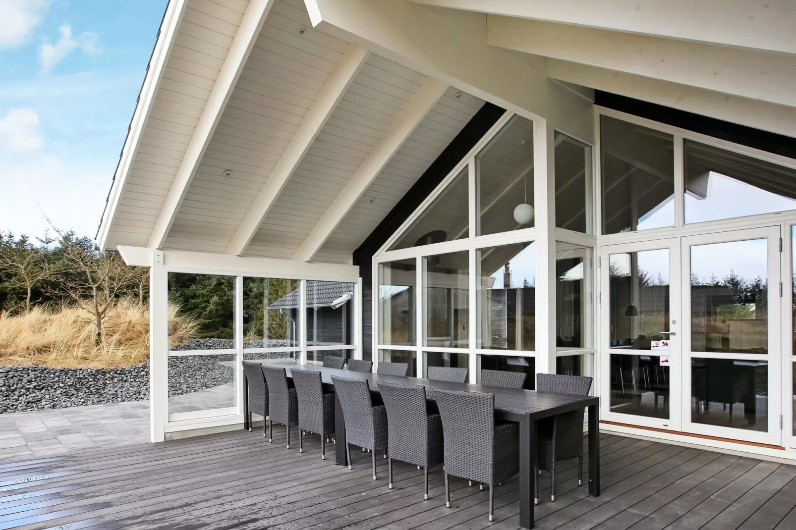 Modern vakantiehuis in Blåvand met bubbelbad