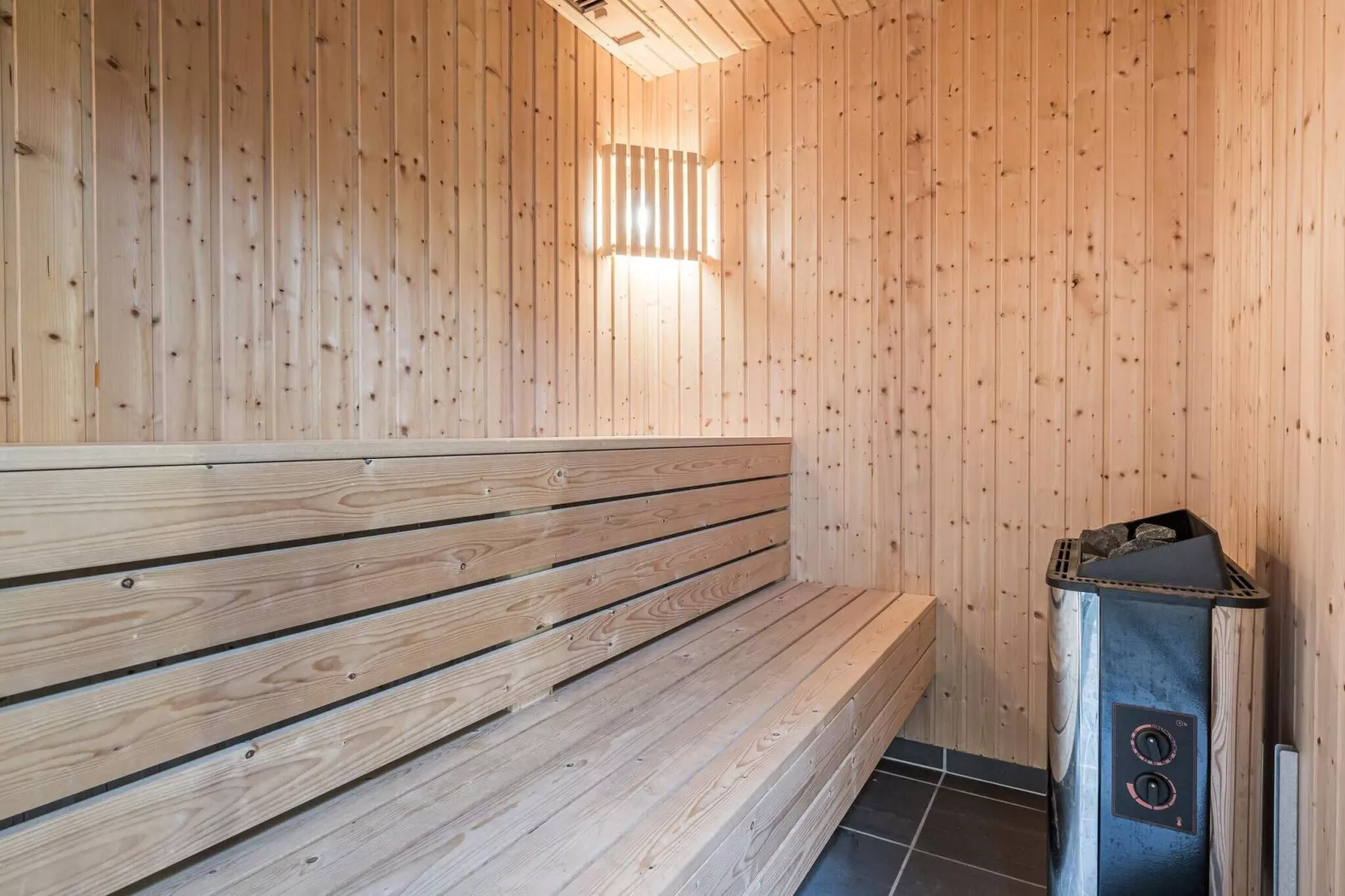 6 persoons vakantie huis in Henne-Sauna