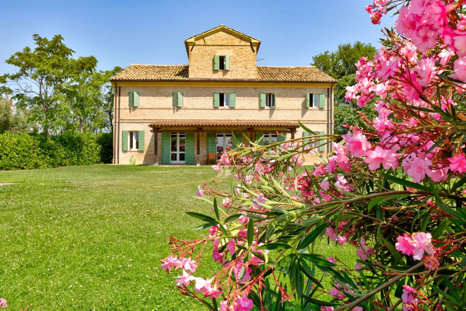 Villa Giulia-Buitenkant zomer