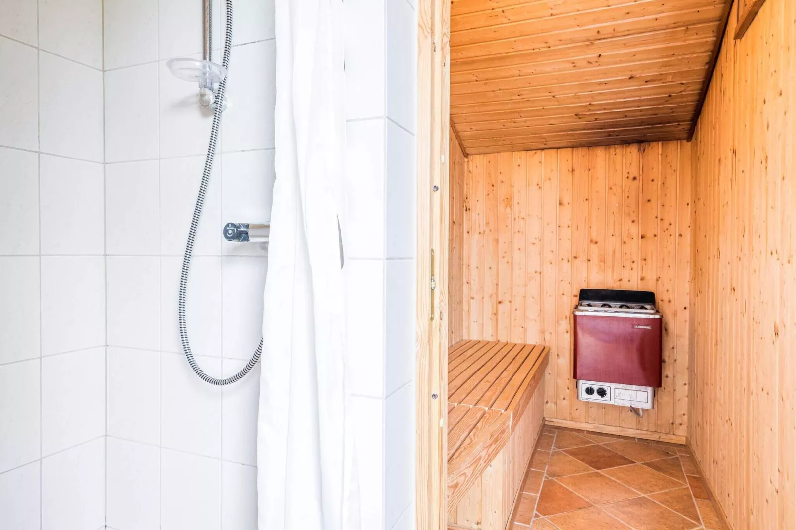 6 persoons vakantie huis in Henne-Sauna