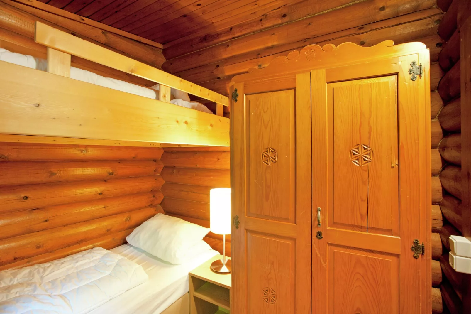 Chalet im Brixental I-Slaapkamer