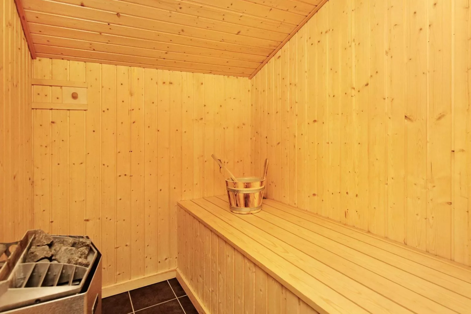 6 persoons vakantie huis in Henne-Sauna
