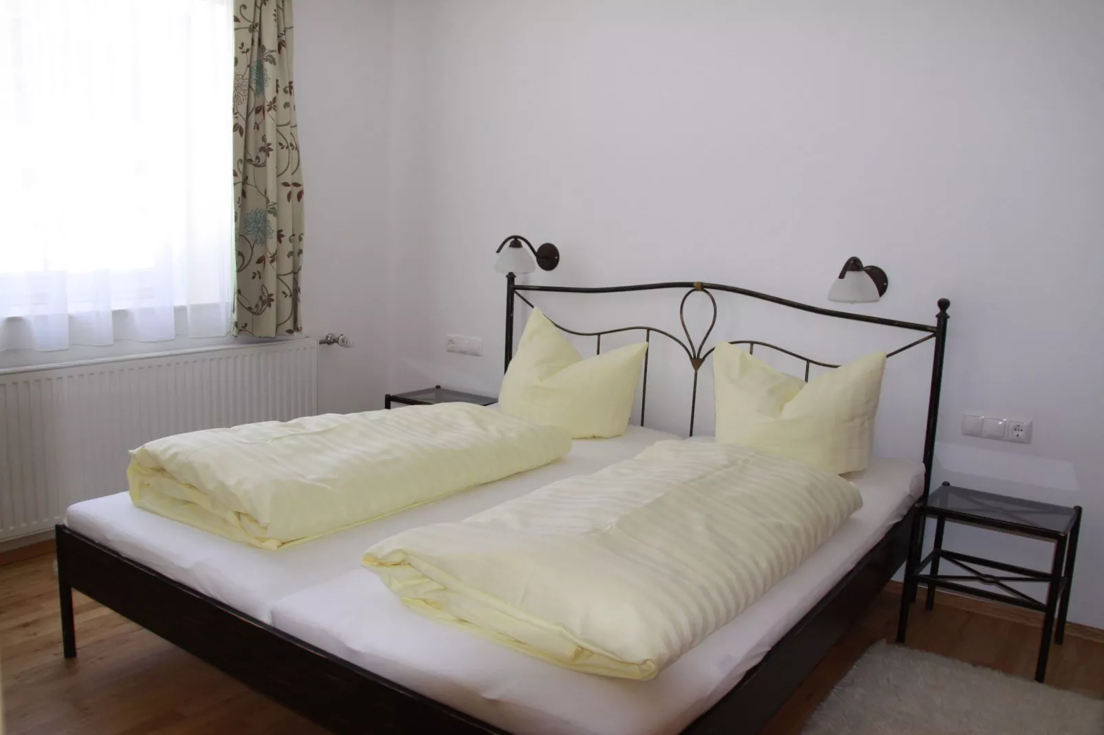 Vicky Apartments Gabi-Slaapkamer