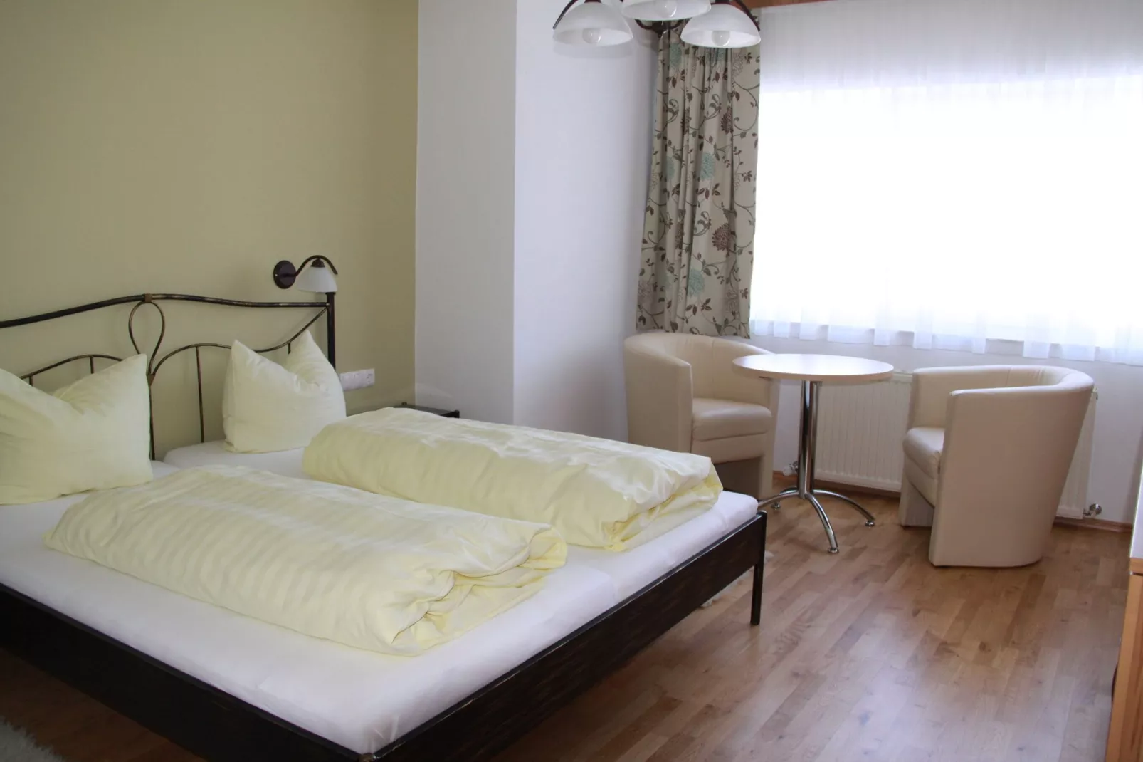 Vicky Apartments Niederau-Slaapkamer