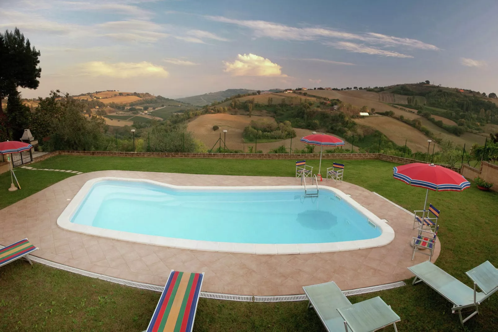 poolofhouse
