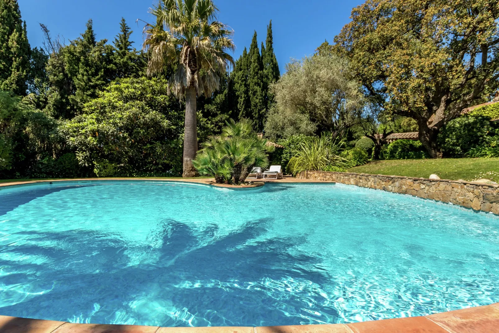 poolofhouse