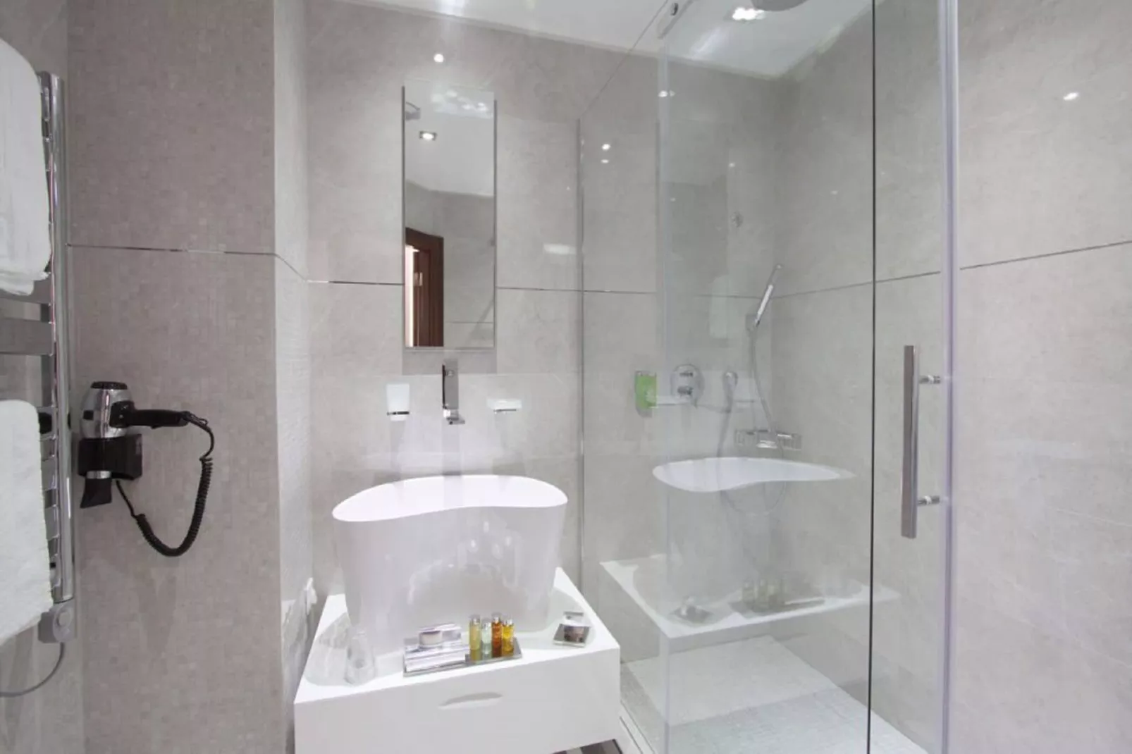 Aparthotel Villa Annette 3-Badkamer