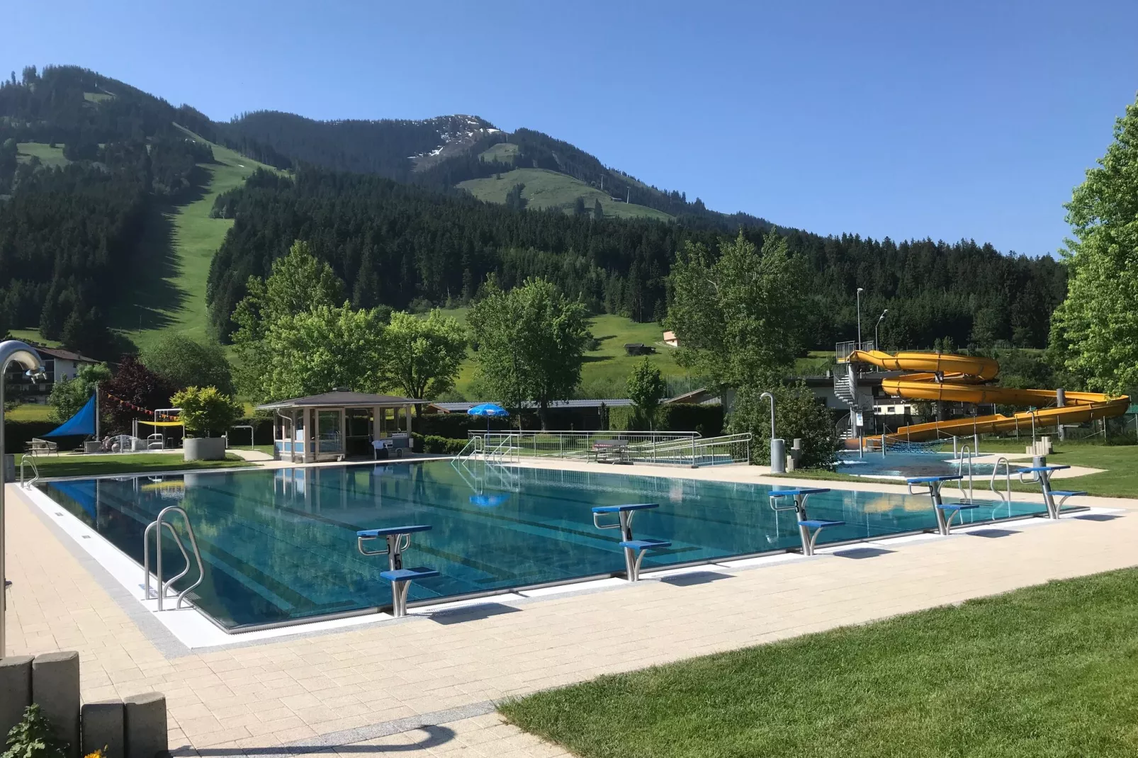 Residenz Edelalm Top 2-Gebieden zomer 1km