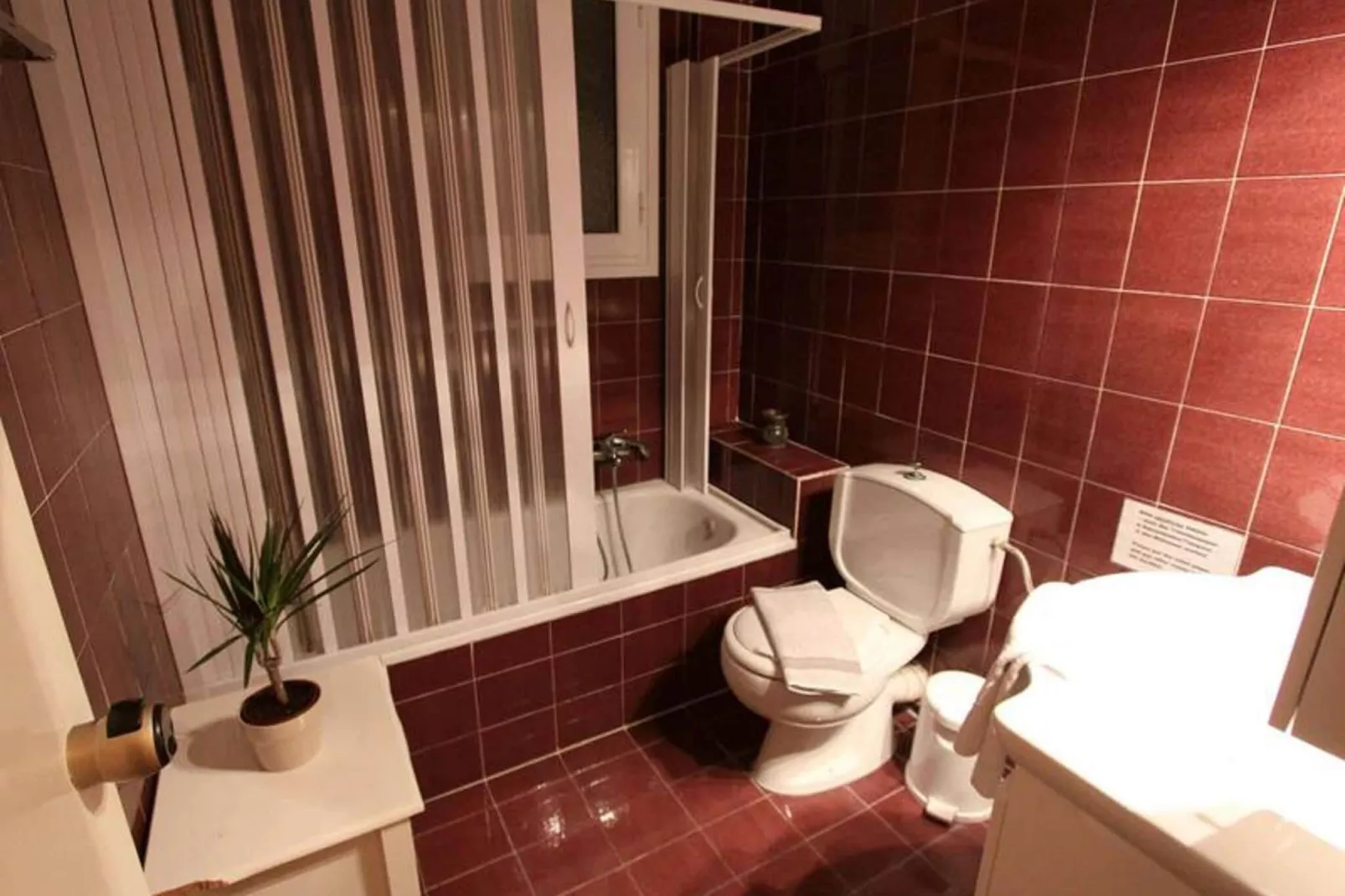 Glyfada Two Floors Maizonette Aa2g 61-Badkamer