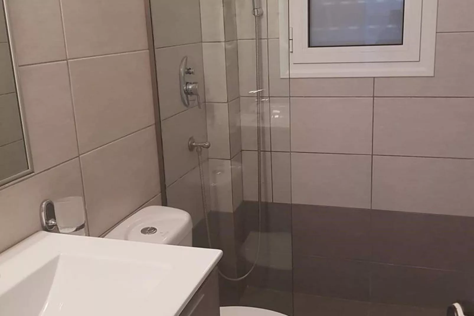 Glyfada Apartment A5 119-Badkamer