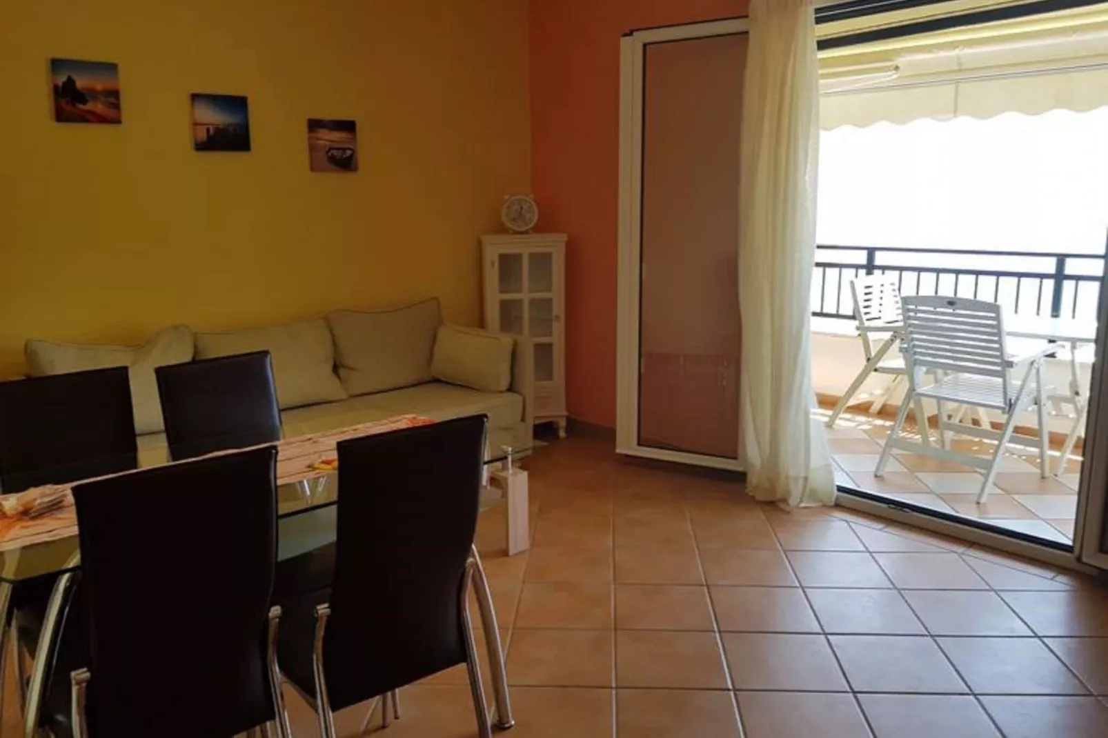 Glyfada Beachfront 2-Woonkamer