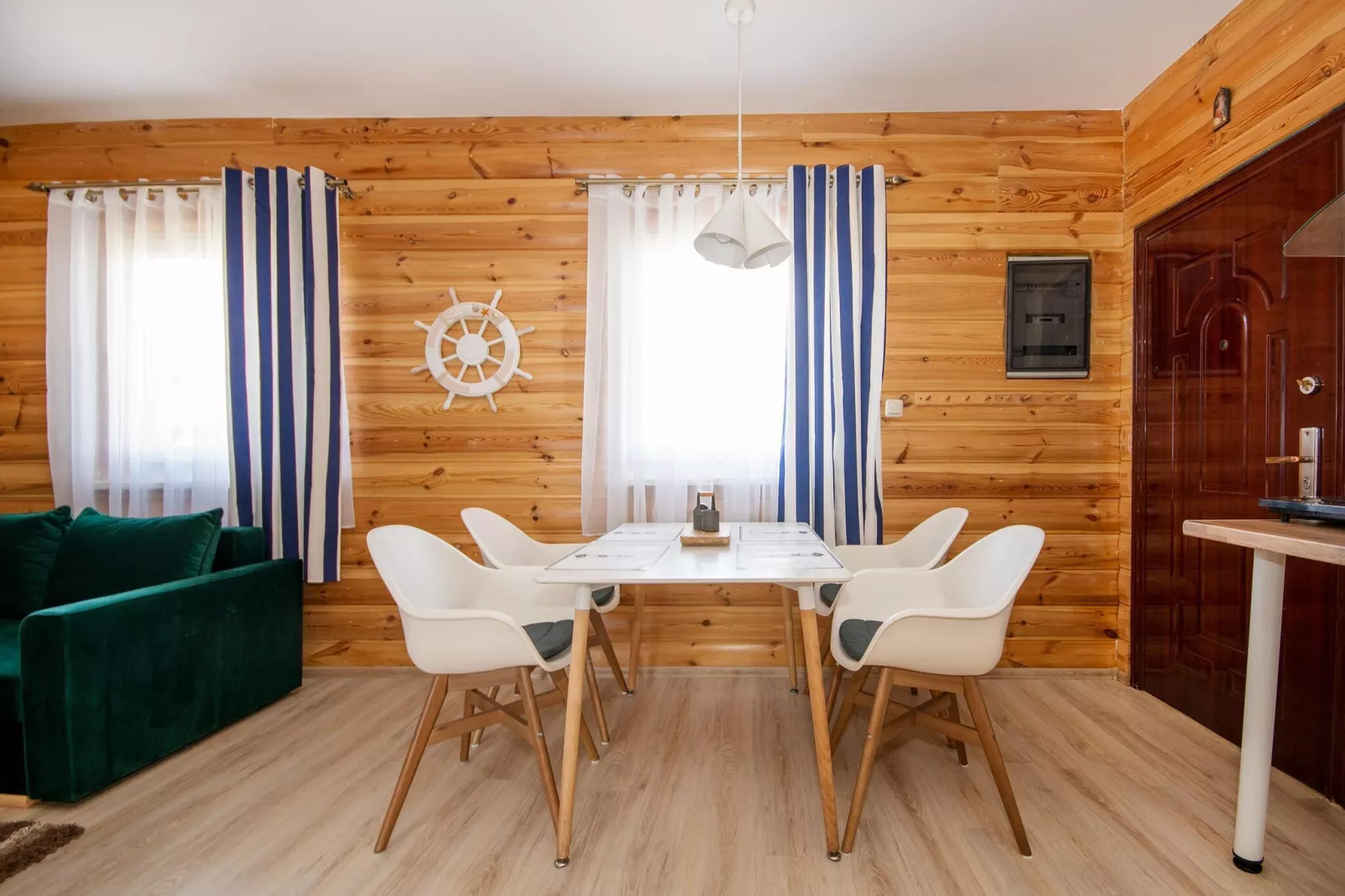 Apartament Nr 2 Jarosławiec-Eetkamer
