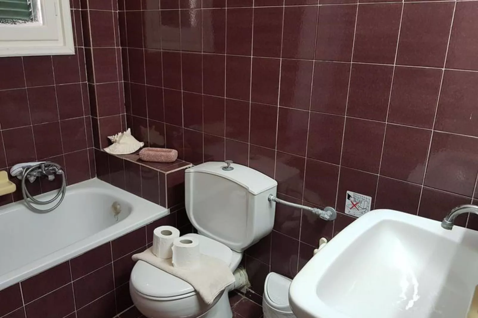 Glyfada Beachfront Apartment A3g 58-Badkamer