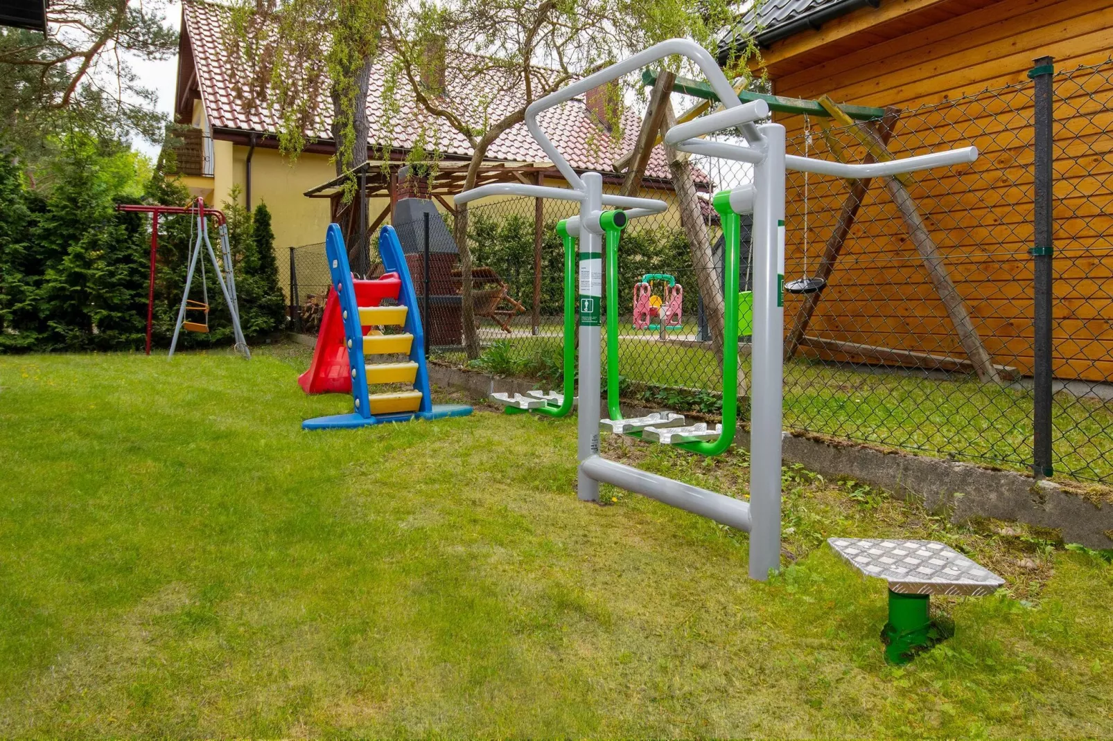 Apartament Nr 4 Jarosławiec-Tuinen zomer
