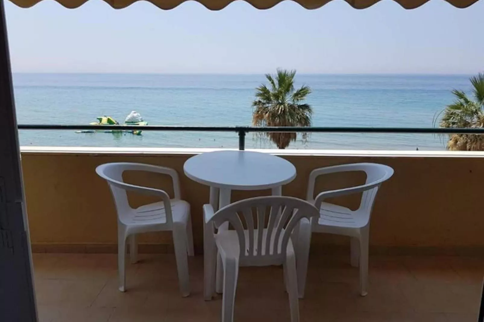 Corfu Glyfada Apartment 60-Terrasbalkon