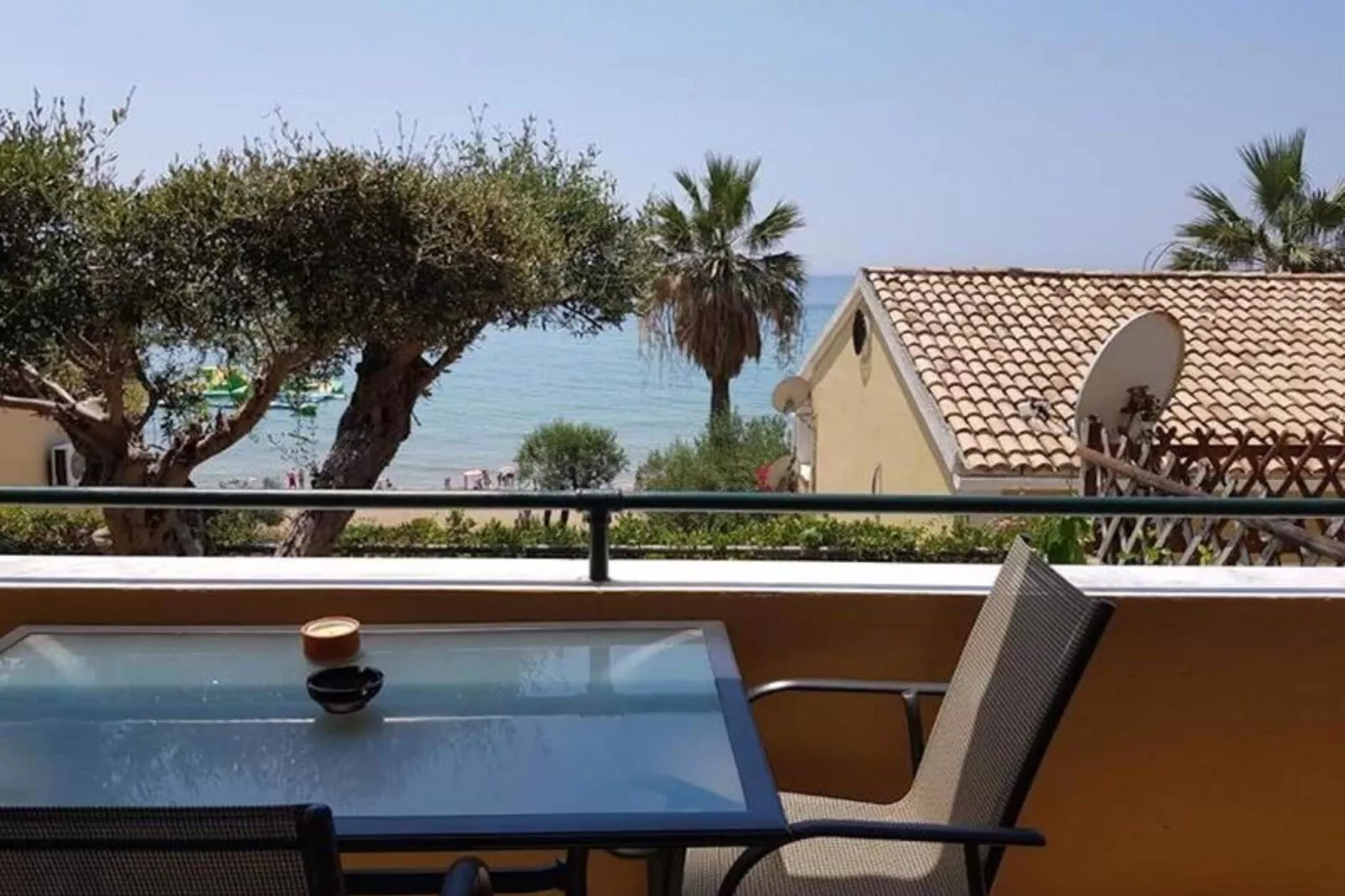 Corfu Glyfada Apartment 60-Uitzicht zomer