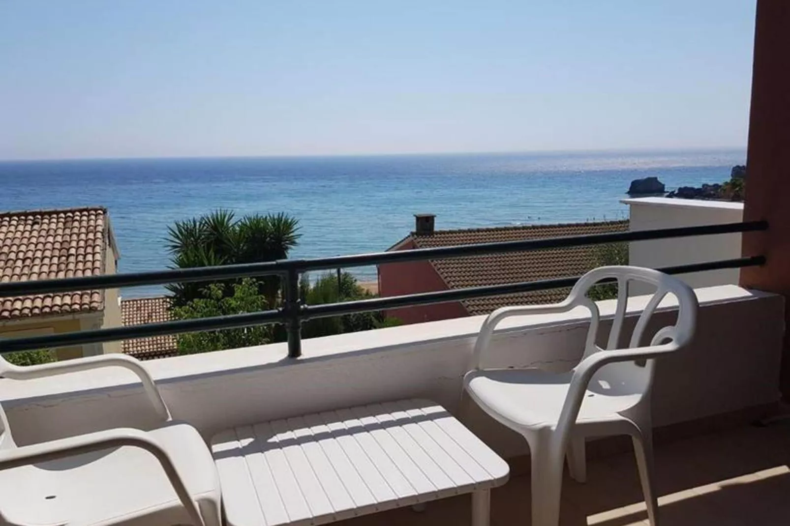 Corfu Glyfada Apartment 87-Terrasbalkon