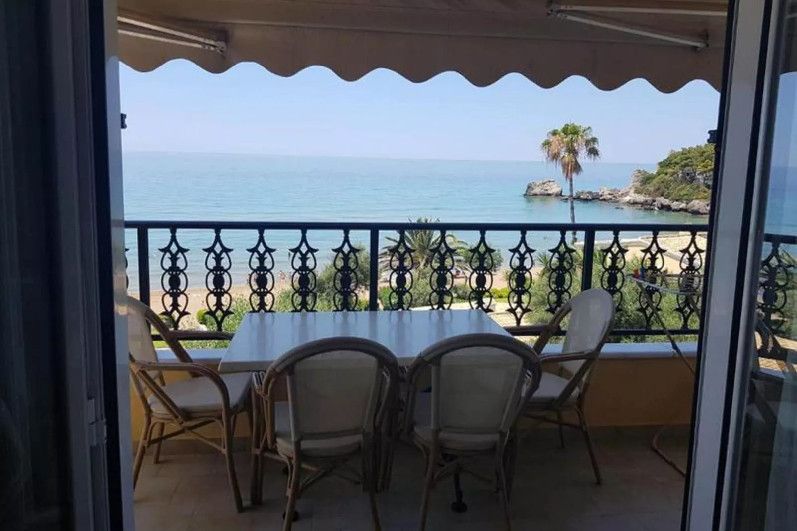Corfu Glyfada Apartment 46-Terrasbalkon
