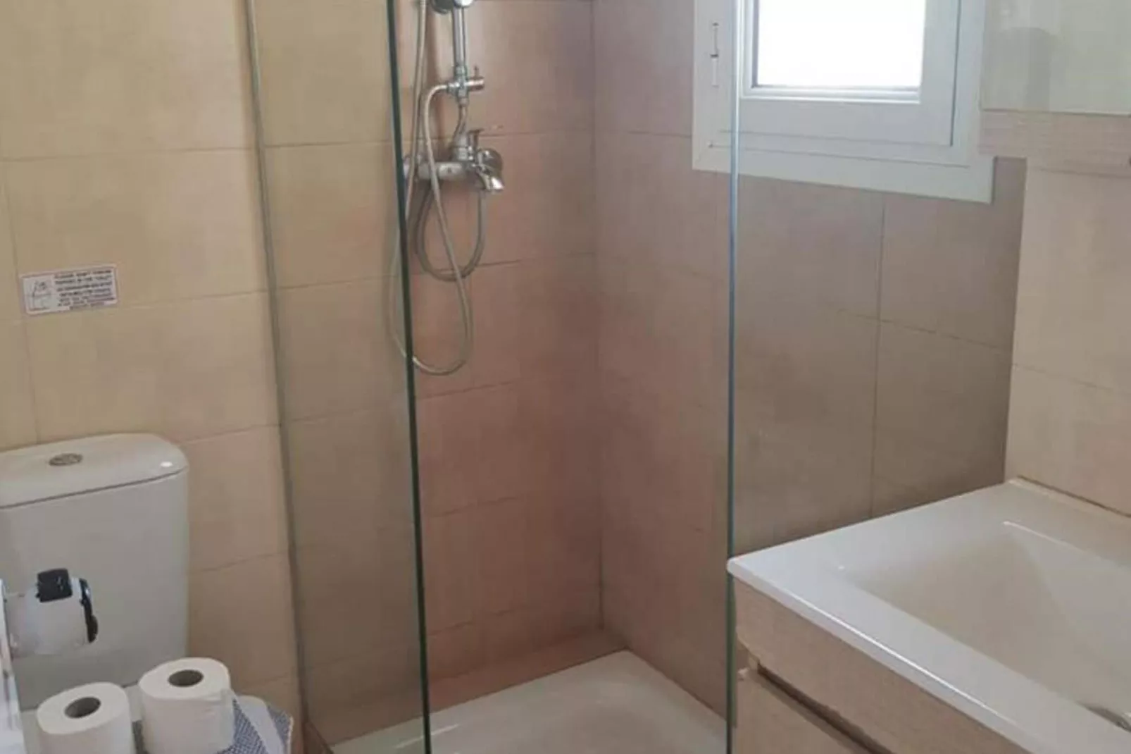 Glyfada Apartment 91-Badkamer