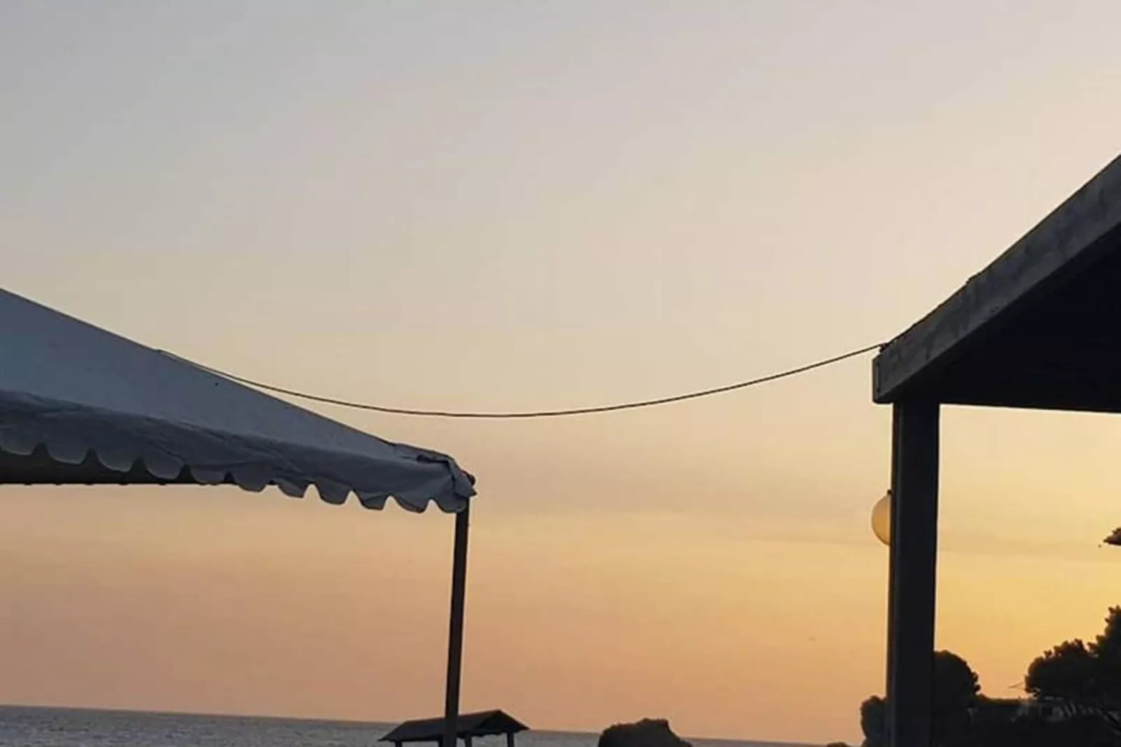Located in one of the most beautiful sandy in Corfu  in Glyfada Beach 73-Sfeer