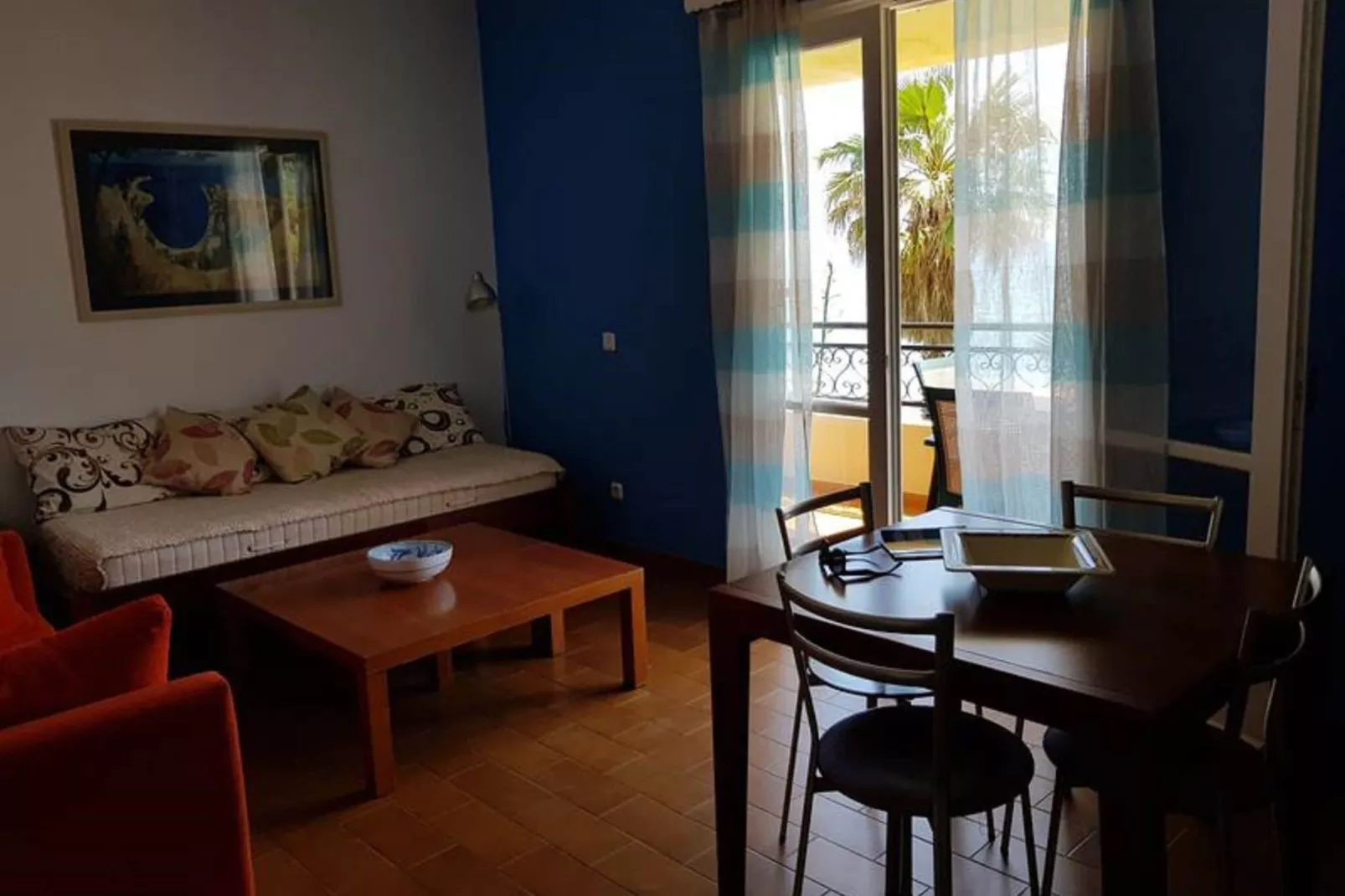 Corfu Glyfada Beachfront Apartment 7-Woonkamer