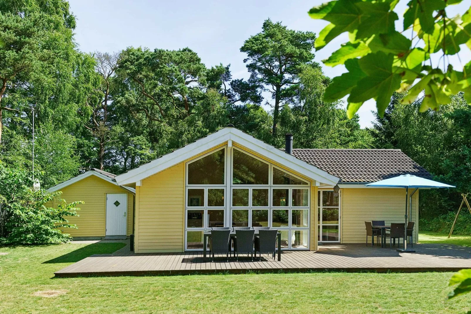 Sfeervol vakantiehuis in Bornholm met terras