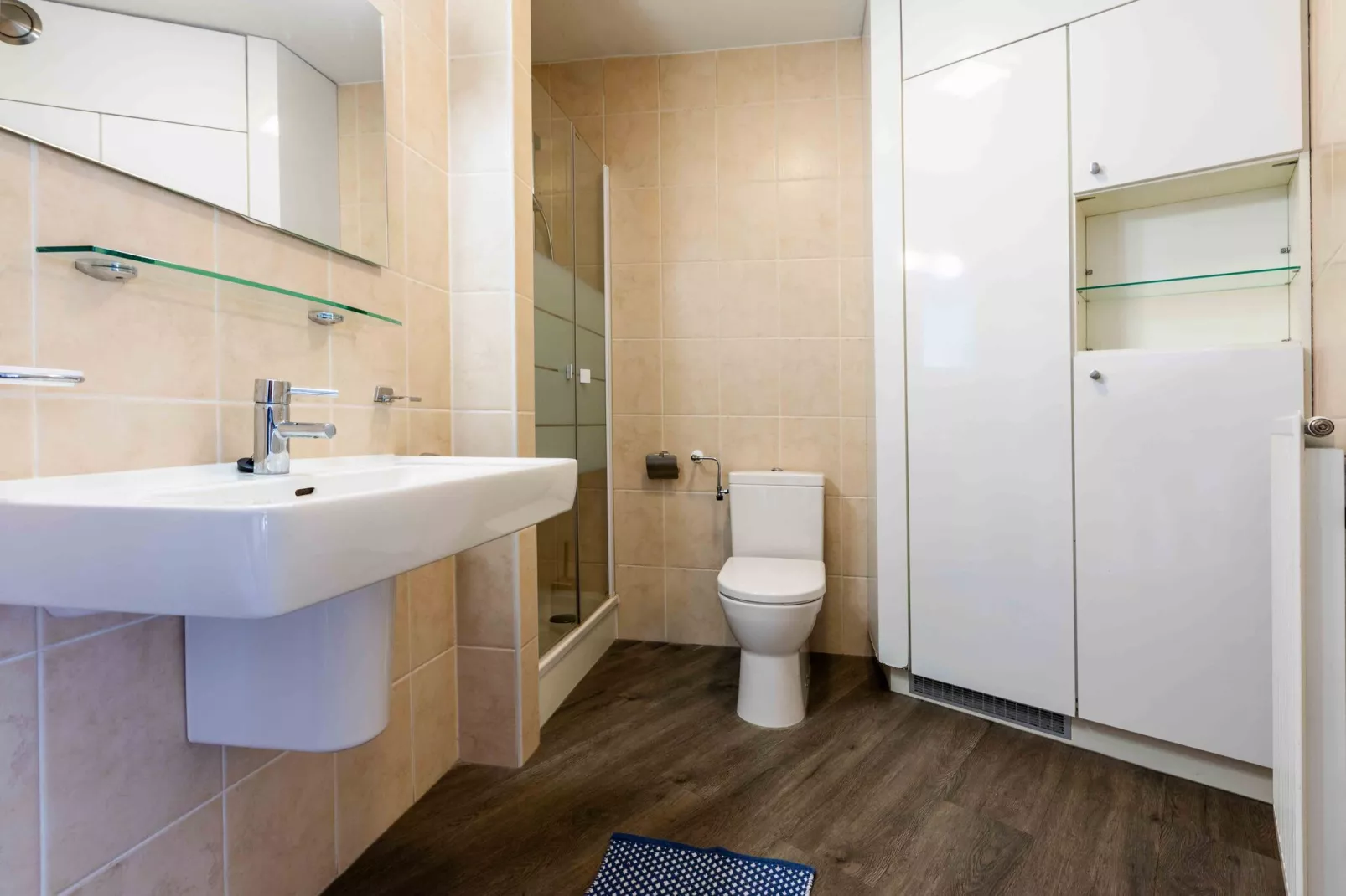 Deluxe 4 personen-Badkamer