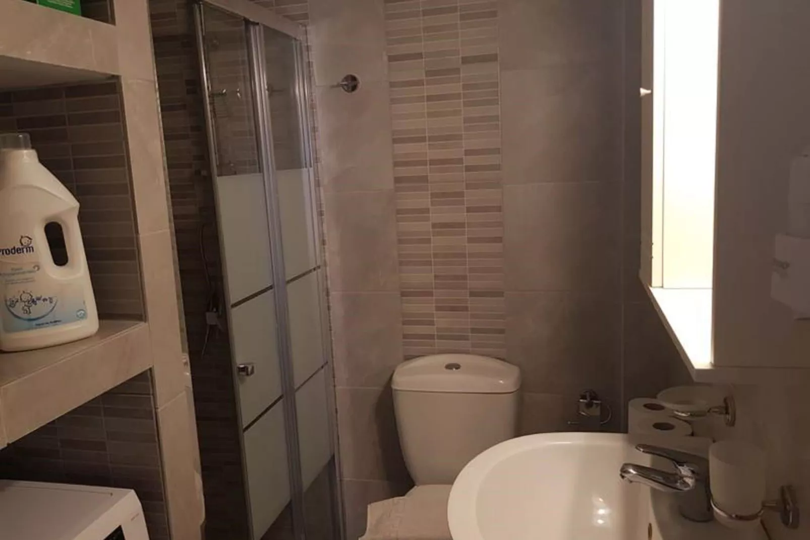 Glyfada Apartment Ag3g 129-Badkamer