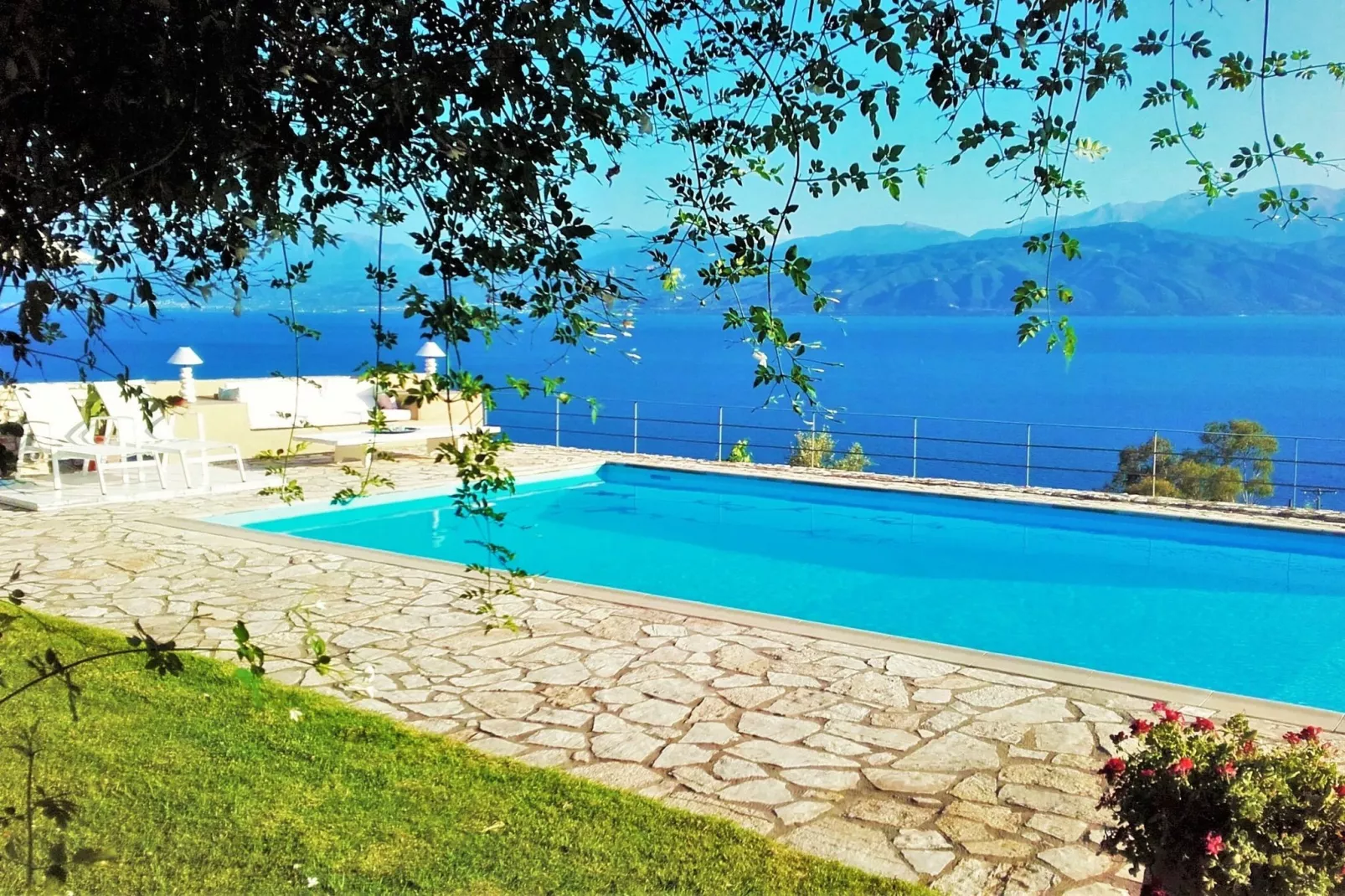 Villa Daphne 16-Zwembad