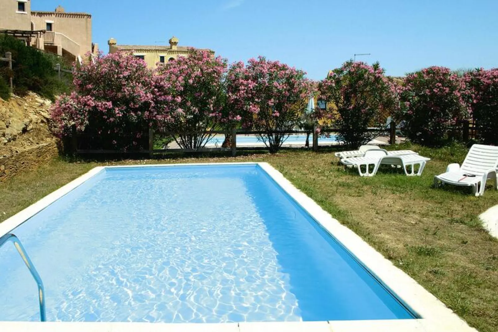 Holiday residence Sea Villas, Stintino-Villa 4 IN-Zwembad