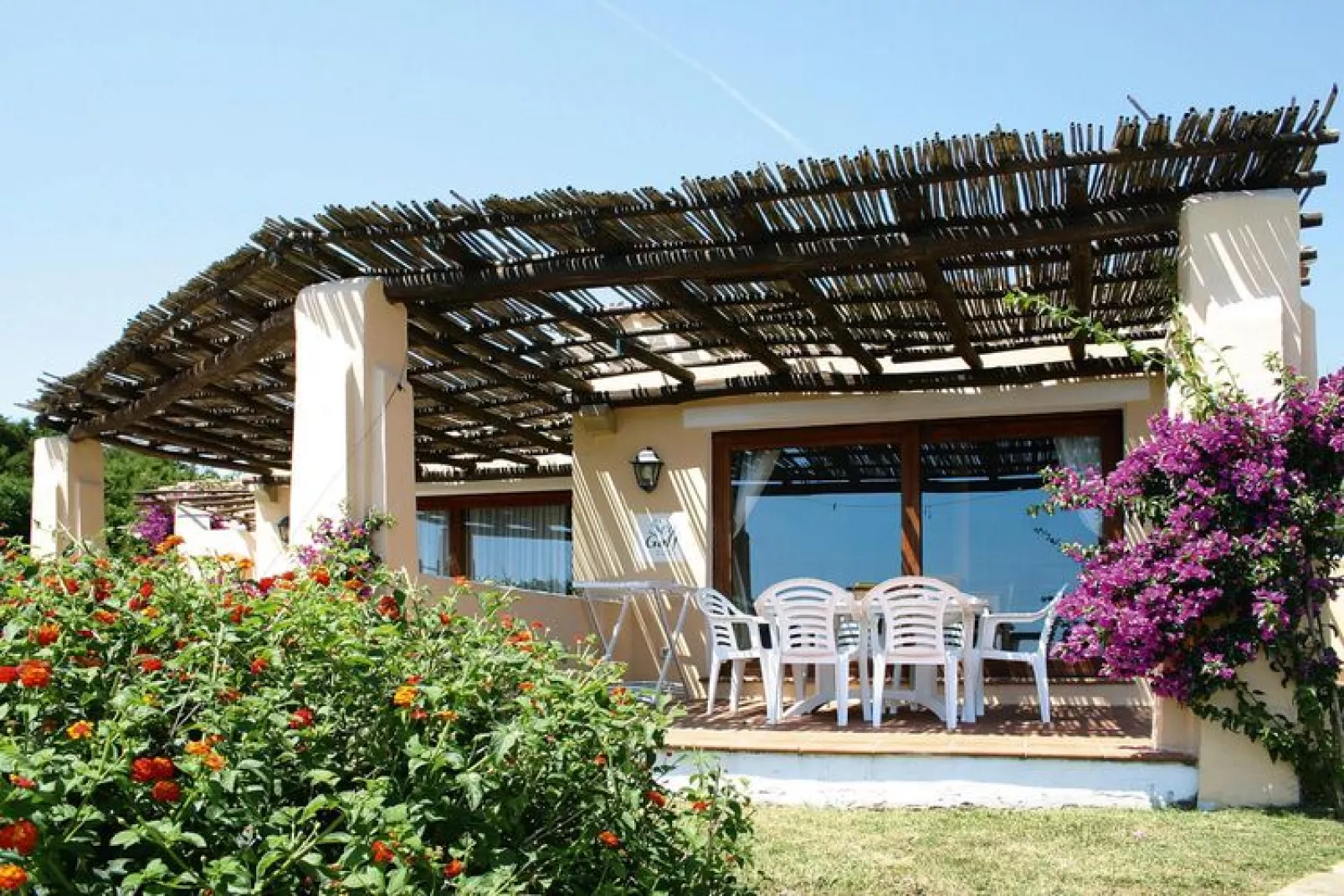 Holiday residence Sea Villas Stintino-Villa 8 ESCL mit Privatpool-Buitenkant zomer