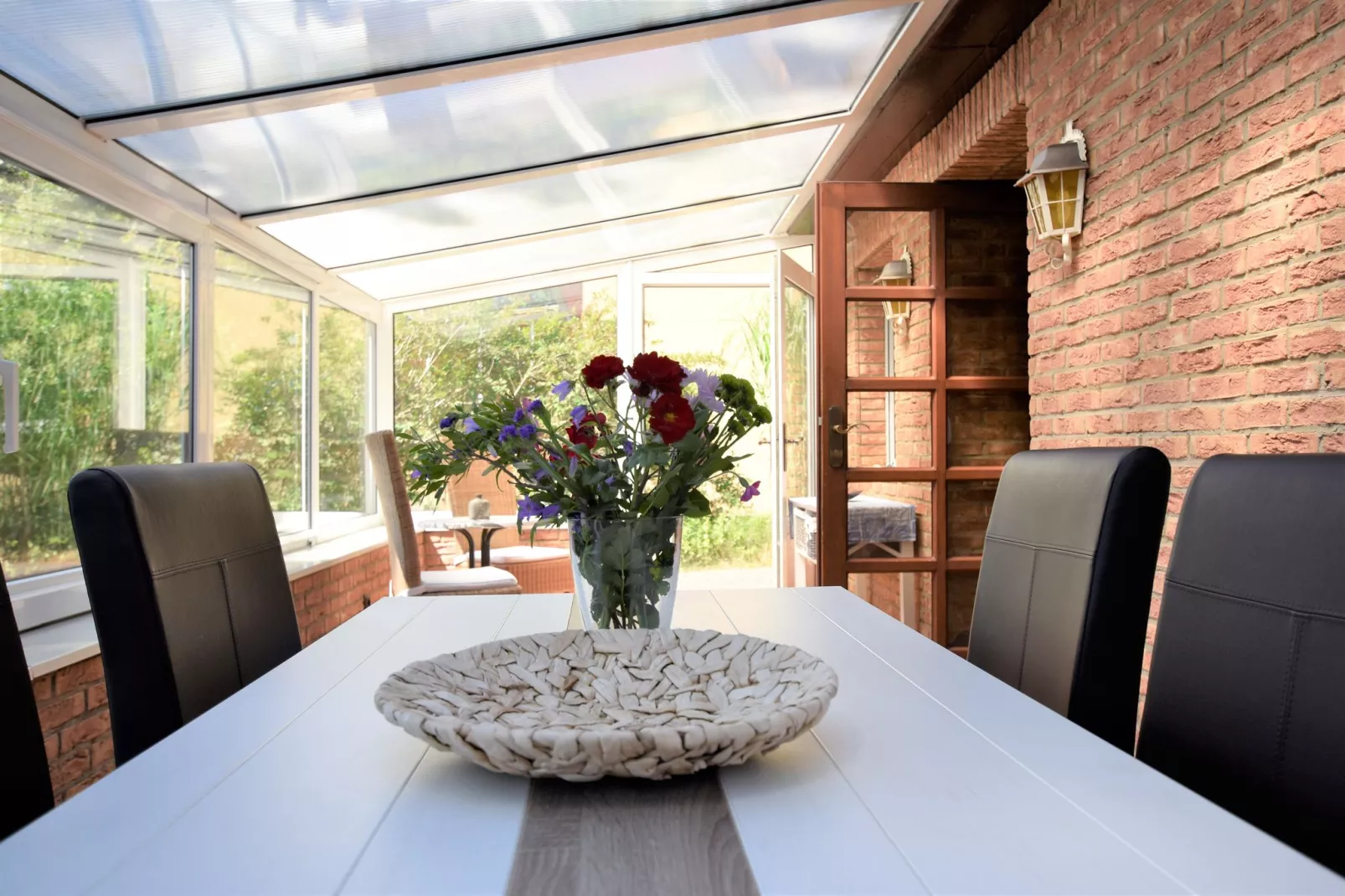 Ferienhaus mit Wintergarten-Eetkamer