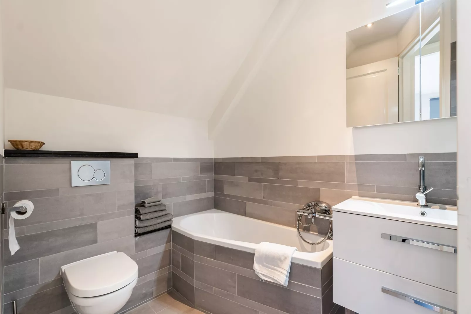 Heesdael Petit - Appartement G-Badkamer
