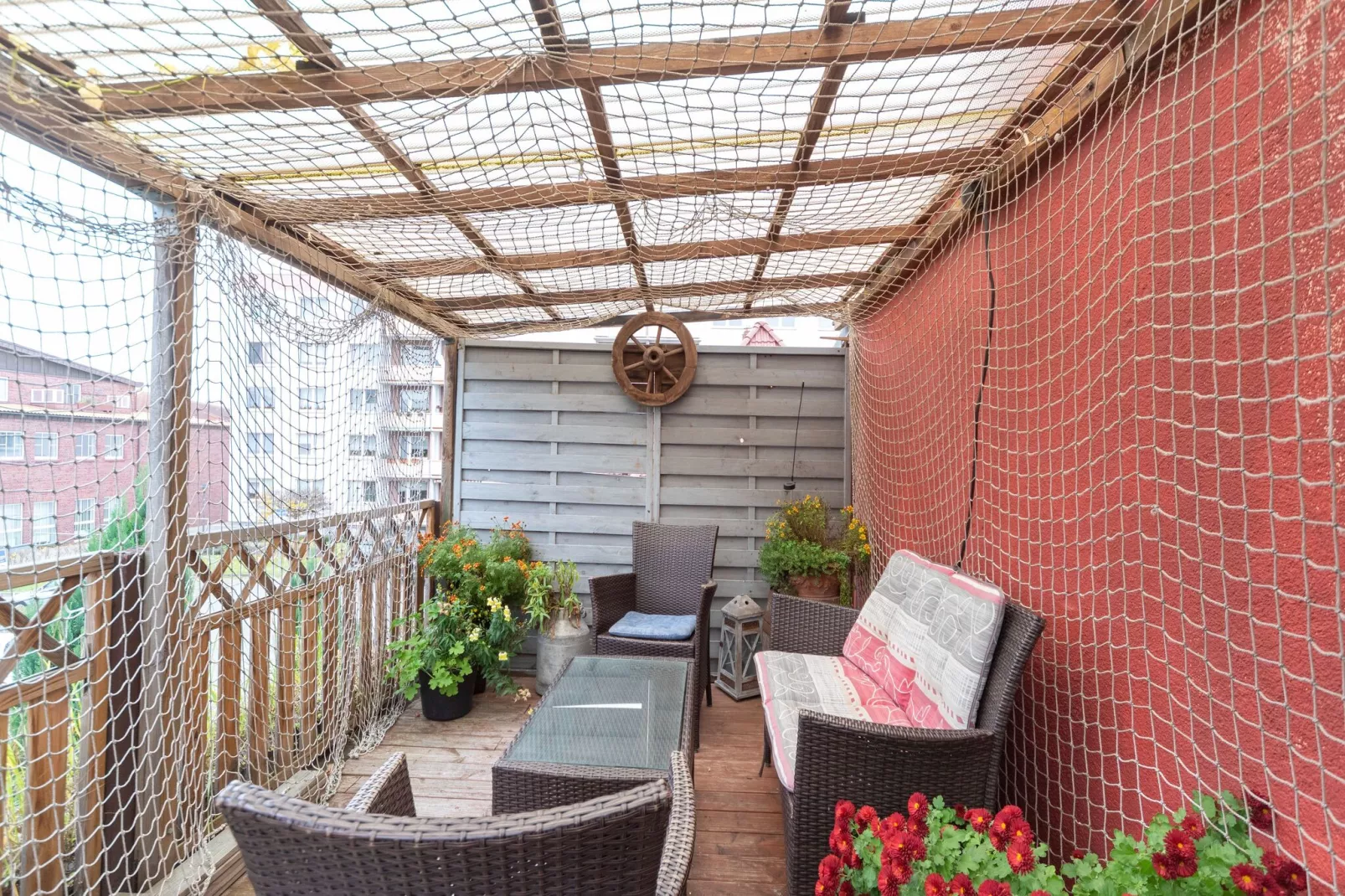 Dachterrassenwohnung-Terrasbalkon