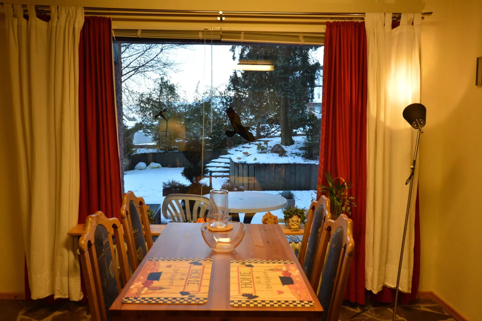 Ferienwohnung Erdgeschoss Weitblick I-Eetkamer