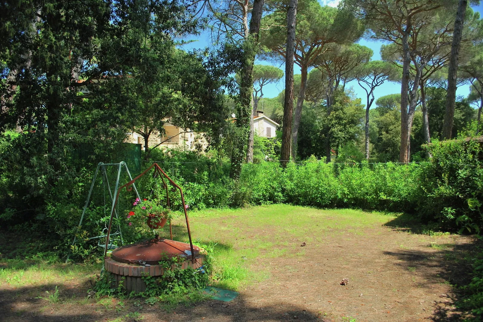 Castagneto 4 Bouganvillea-Tuinen zomer