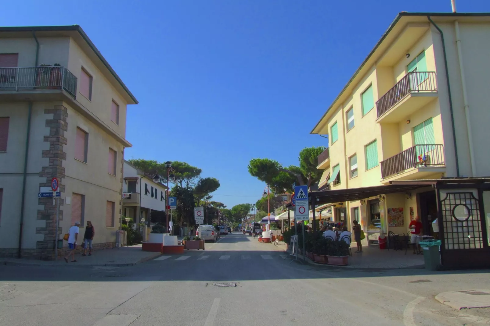 Castagneto 4 Bouganvillea-Gebieden zomer 1km