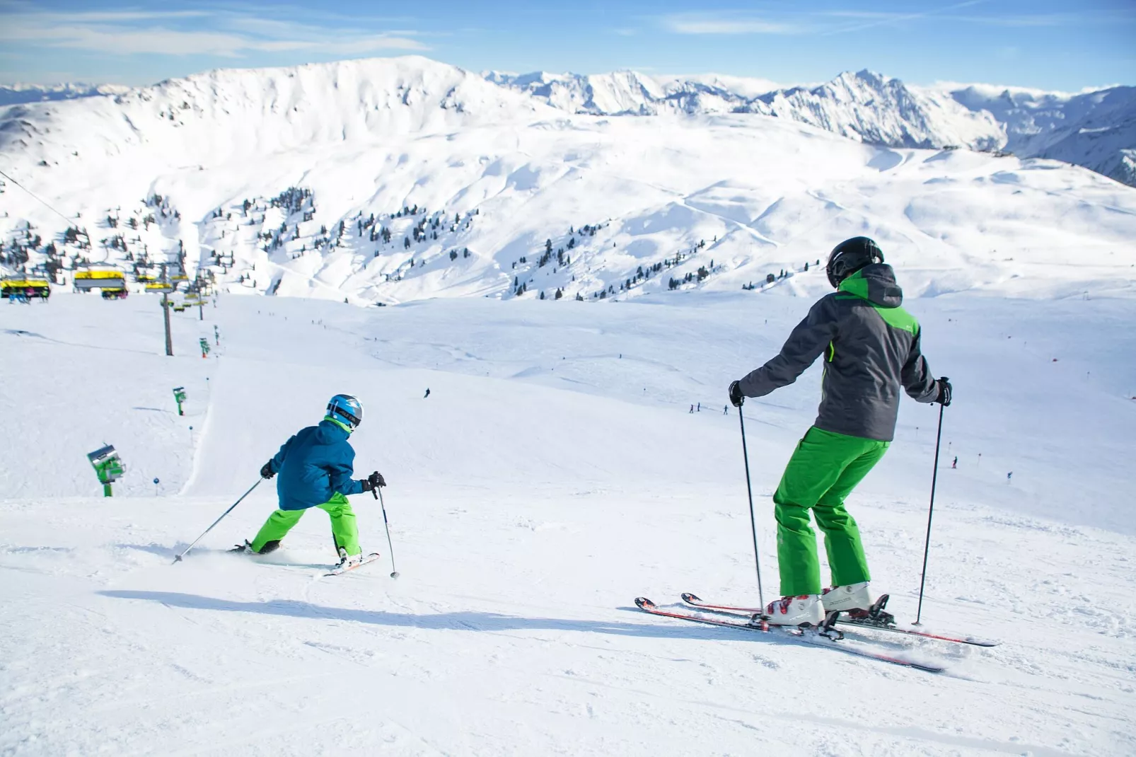 Holiday flats, Bramberg am Wildkogel-Lisa-Gebied winter 5km