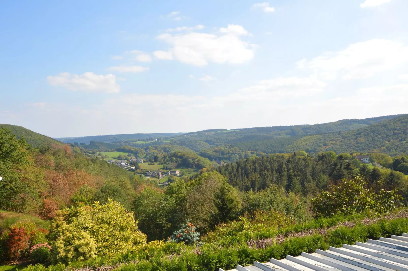 Auberge de Halinsart-Uitzicht zomer