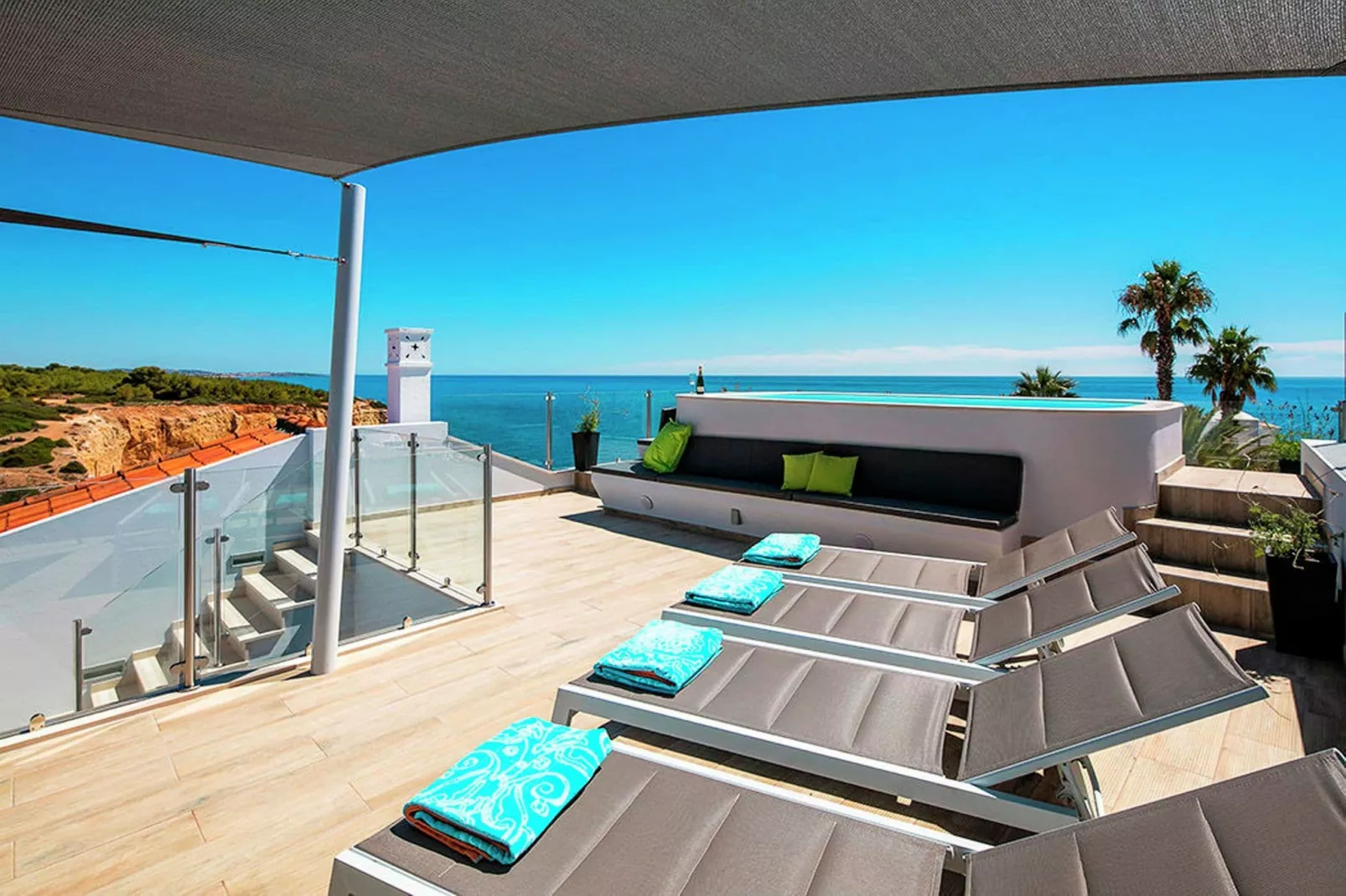 Casa Milhafre-Terrasbalkon