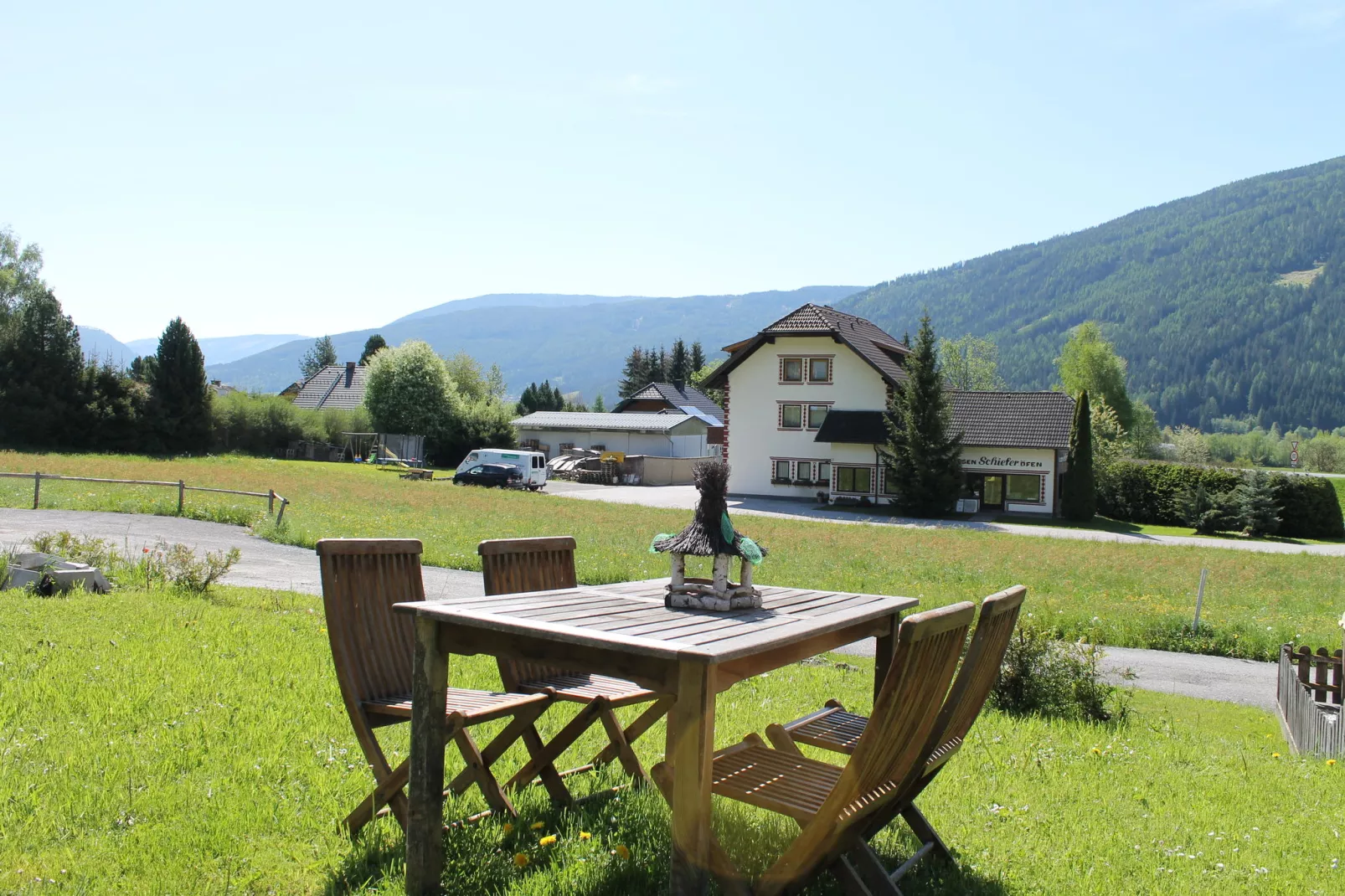 Appartement Martiniberg-Tuinen zomer