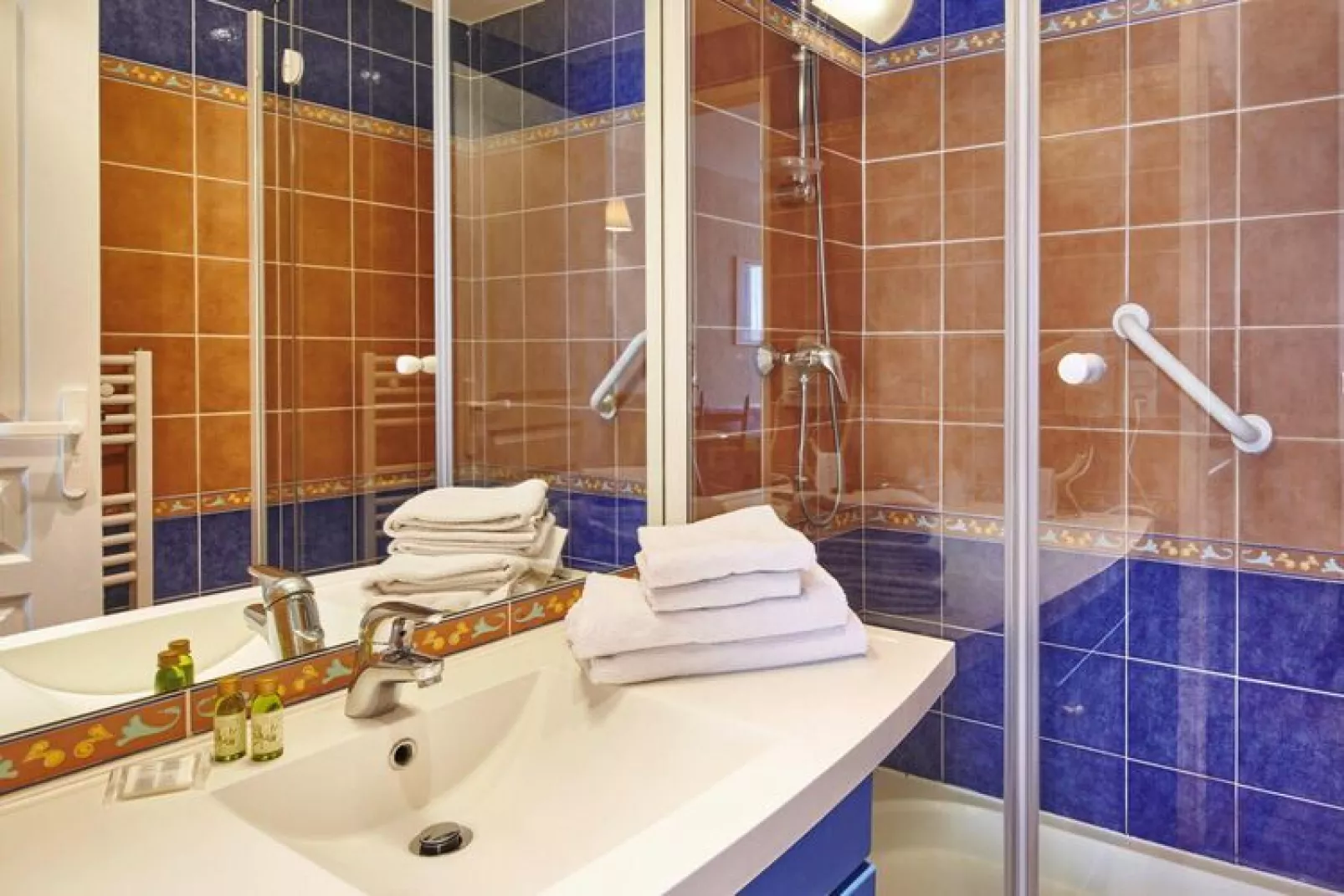 Résidence Le Grand Large -Biarritz - Studio 4 personnes - Badkamer