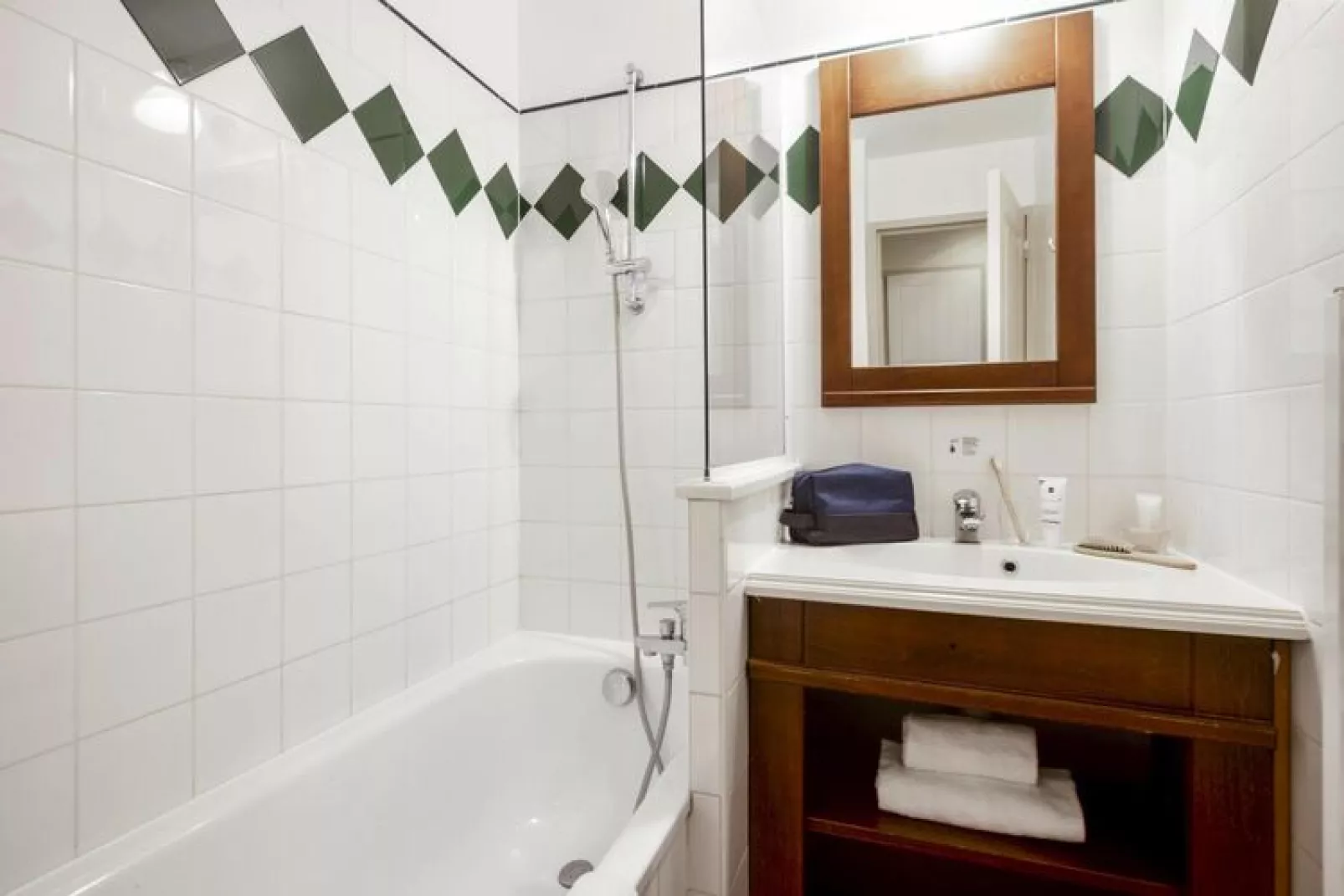 Residence La Villa Maldagora St Jean-de-Luz - 24 Apt 4 p - 1 chambre Standard-24 Apt. 4 p. - 1 chambre Standard-Badkamer