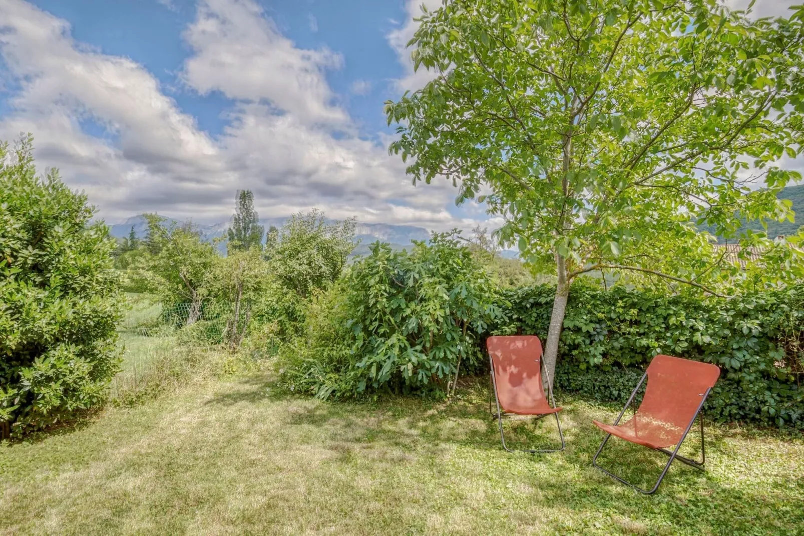 Maison de vacances - MARIGNAC-EN-DIOIS-Tuinen zomer