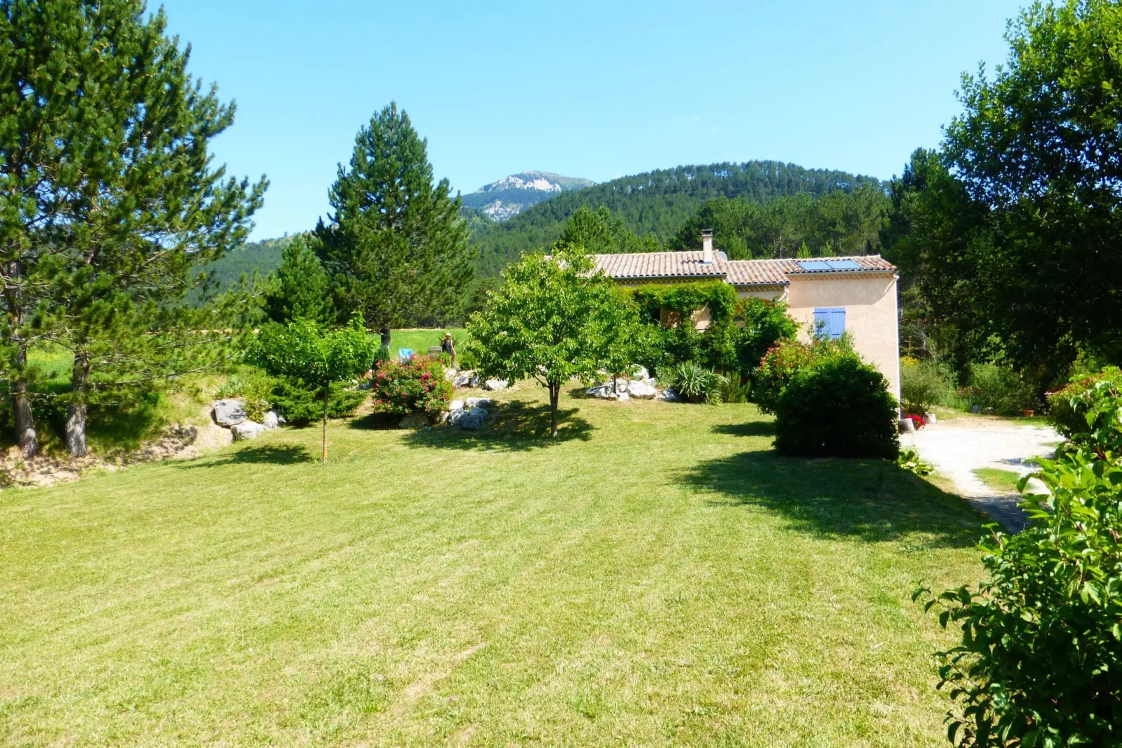 Maison de vacances - MARIGNAC-EN-DIOIS-Buitenkant zomer