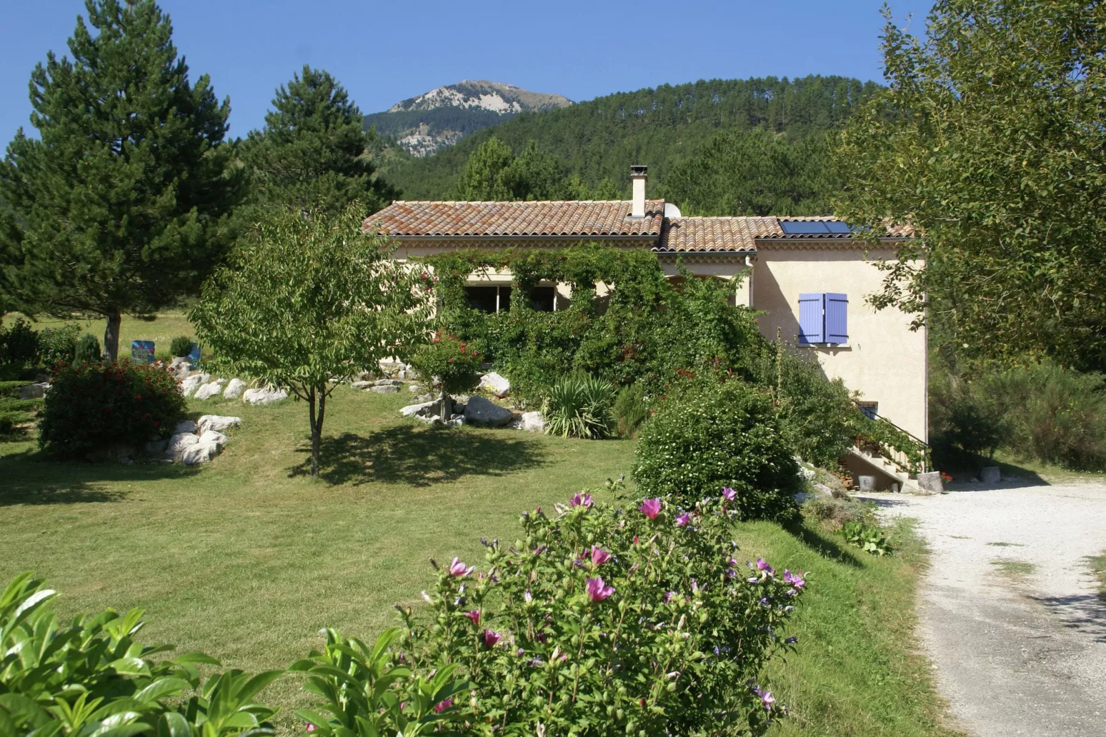 Maison de vacances - MARIGNAC-EN-DIOIS-Tuinen zomer