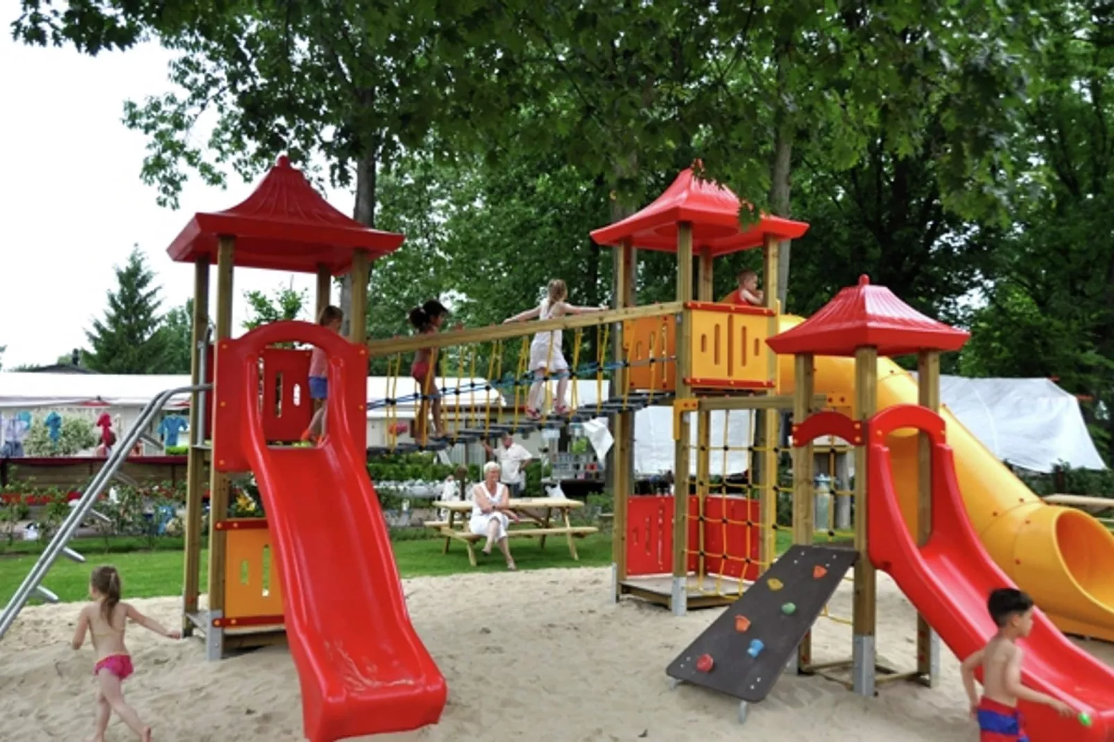 Resort Limburg 22-Parkfaciliteiten